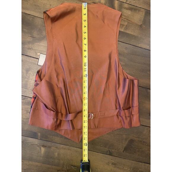 Royal Stewart red tartan plaid 100% wool vest size medium steam punk goth grunge - Picture 10 of 10